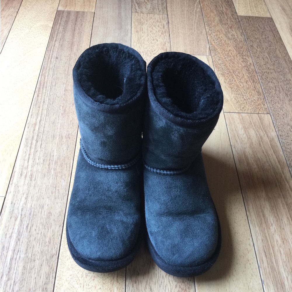UGG boots black size 13 kids